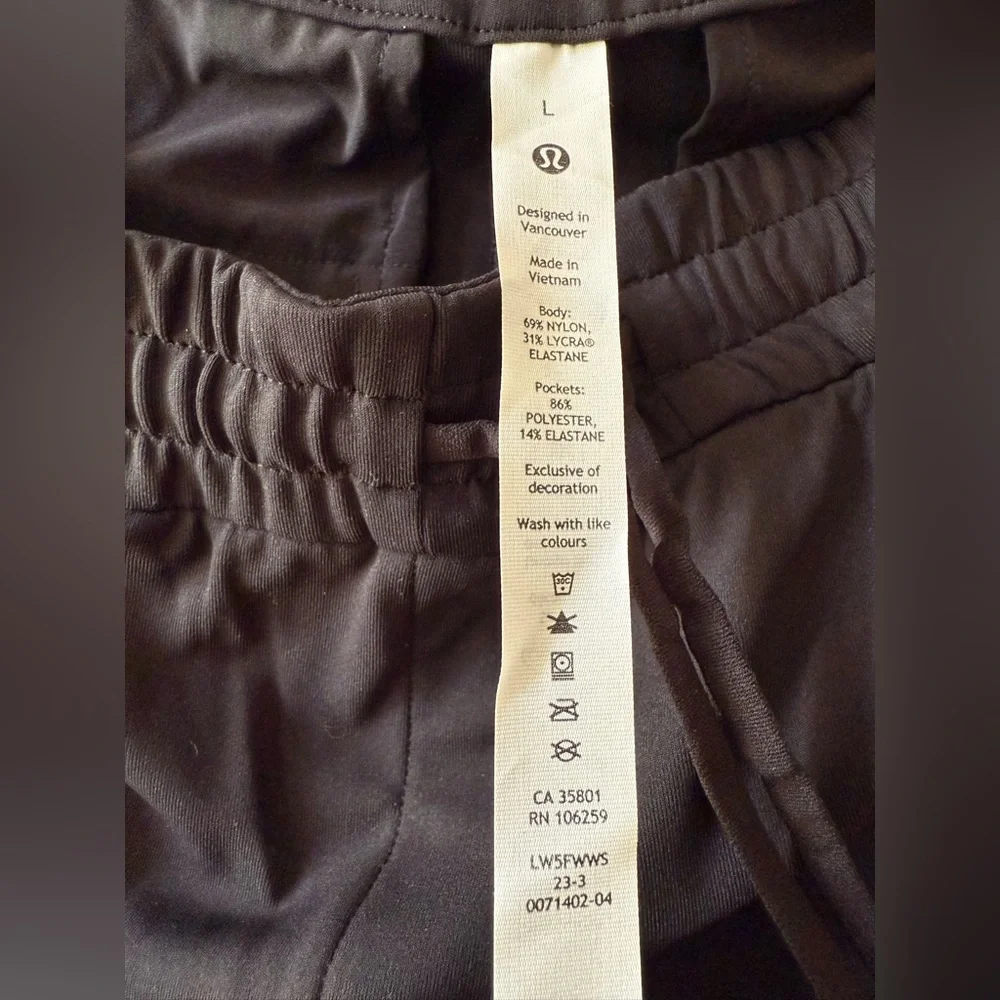 lululemon athletica Black Joggers size large‎ women - Picture 6 of 10